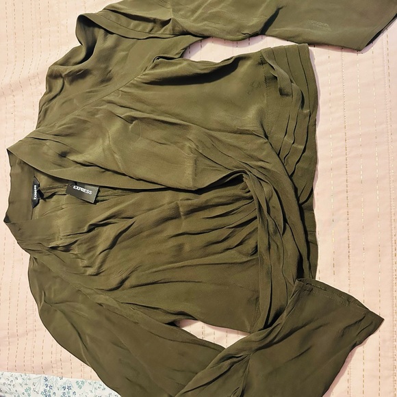 Express blouse - Picture 3 of 3